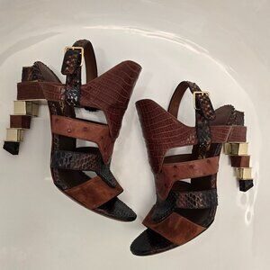 Ferragamo Runway Heels Laos Brown 100% Authentic Pre Owned